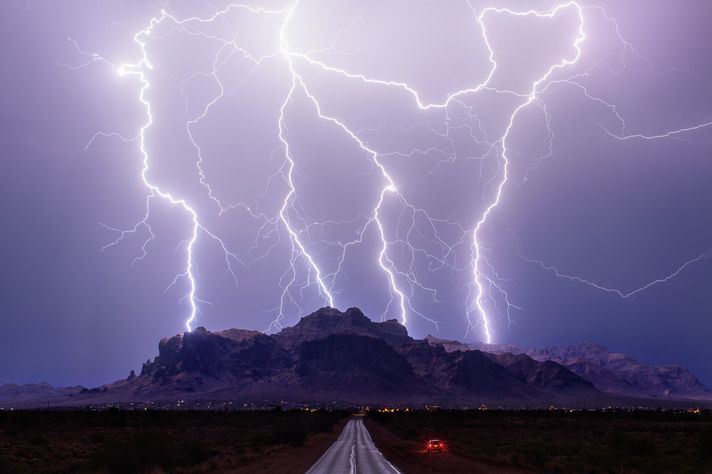 Superstrike by Mike Olbinski - 2017 Weather Photographer of the Year - overall winner