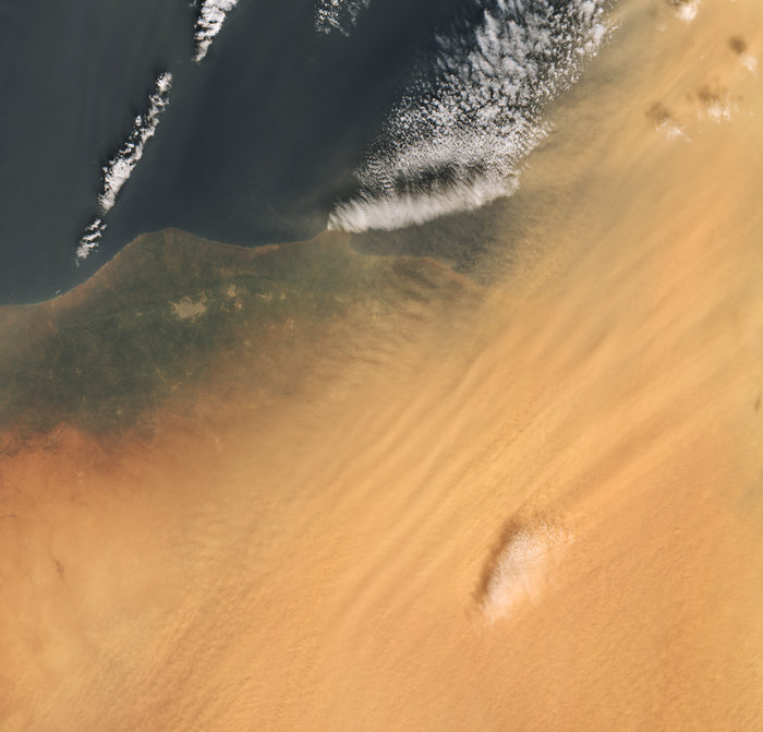 ESA Copernicus Sentinel-2A image of Libya captured on 22 March shows Saharan dust being blown northwards across the Mediterranean Sea. 