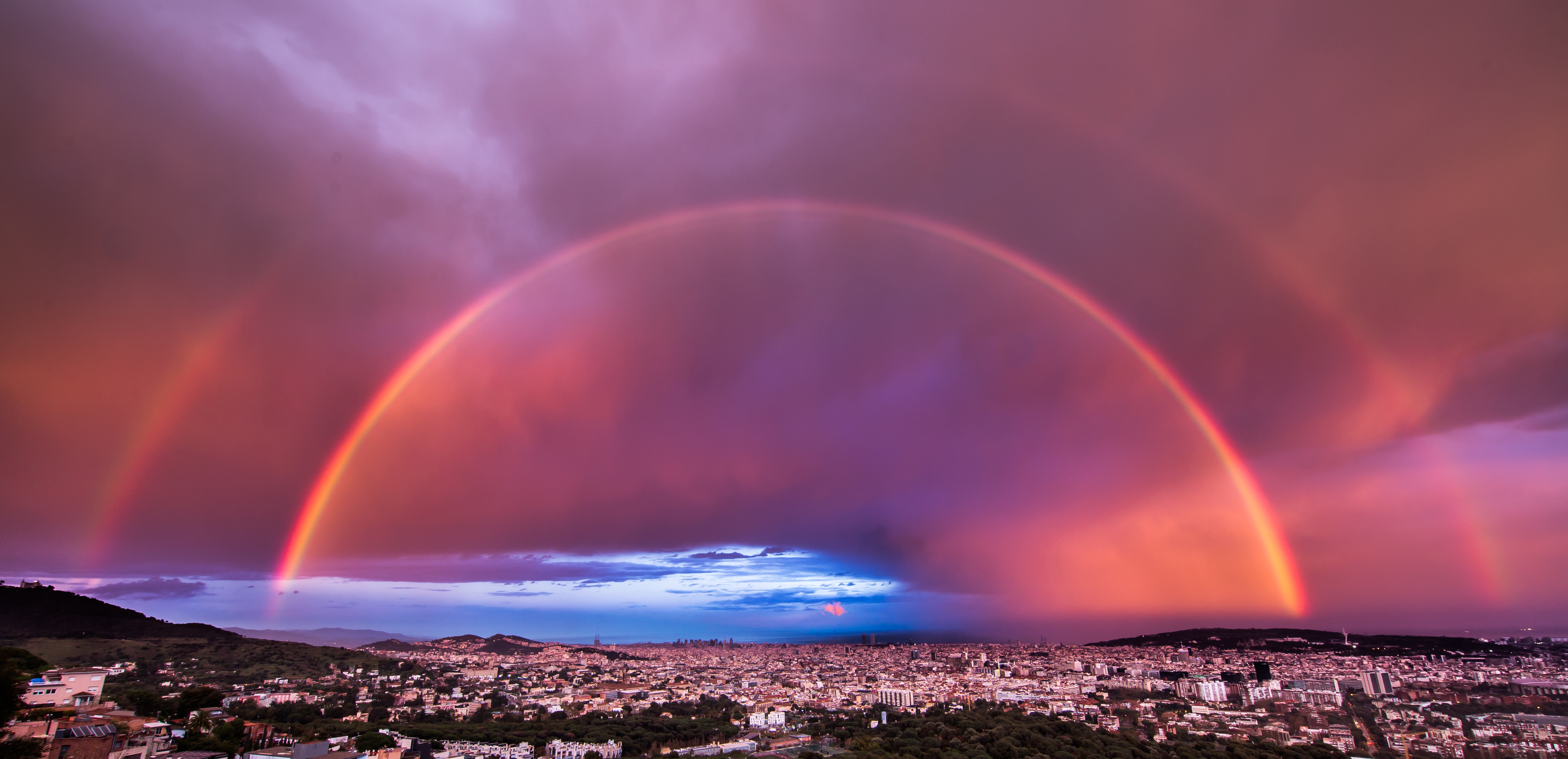 Double Rainbow over Barcelona © Carlos Castillejo