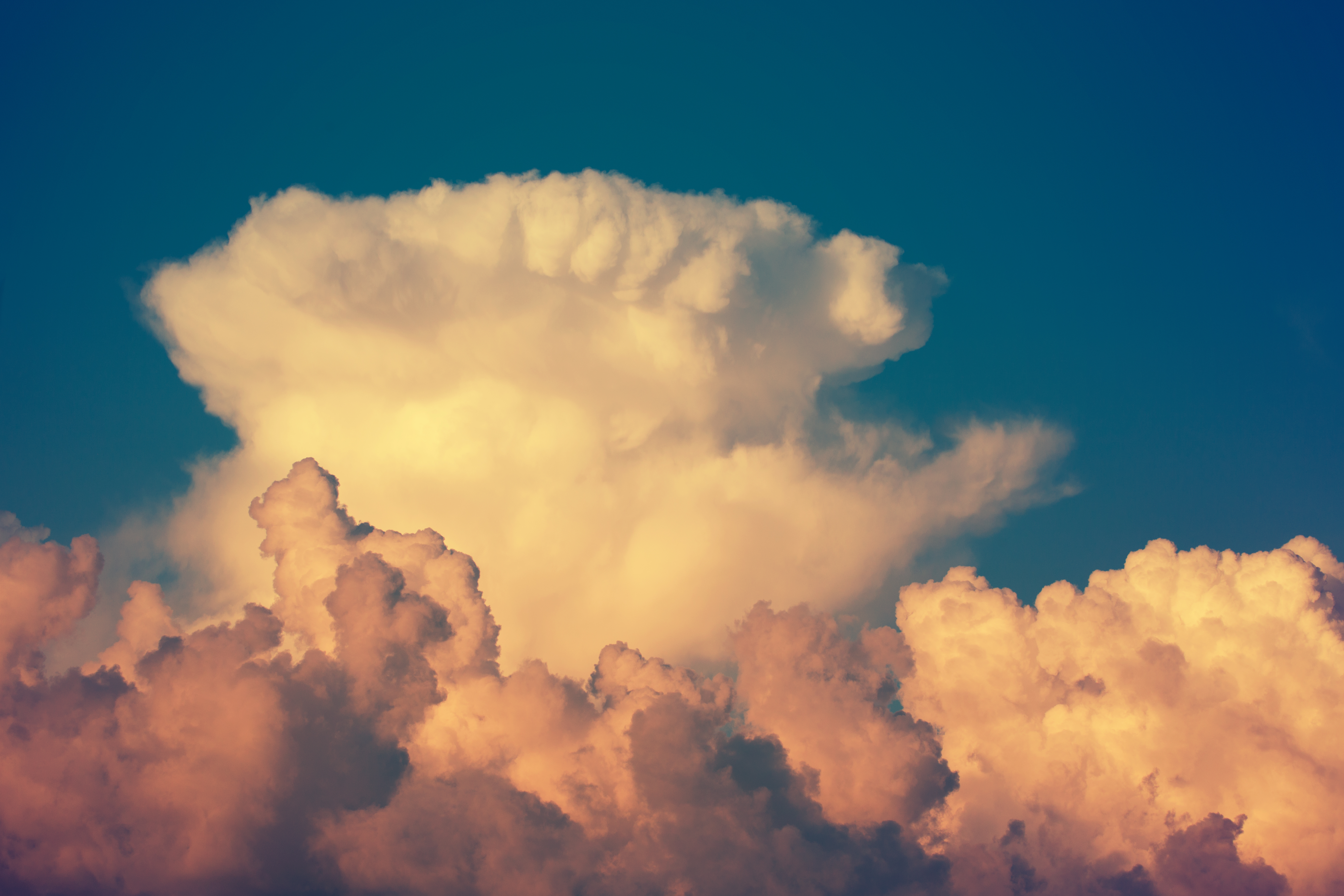 Cumulonimbus cloud