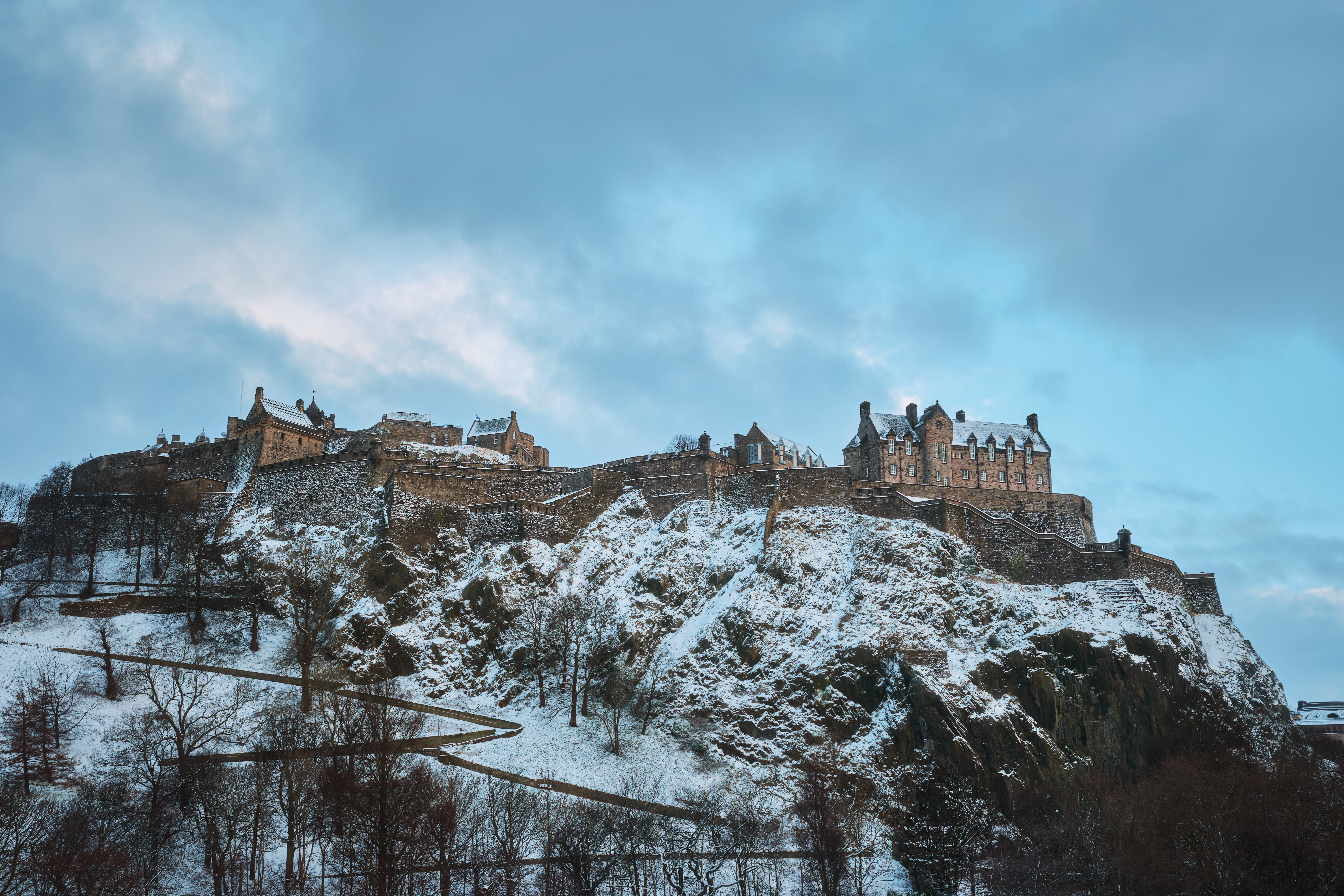 Edinburgh Castle in the snow