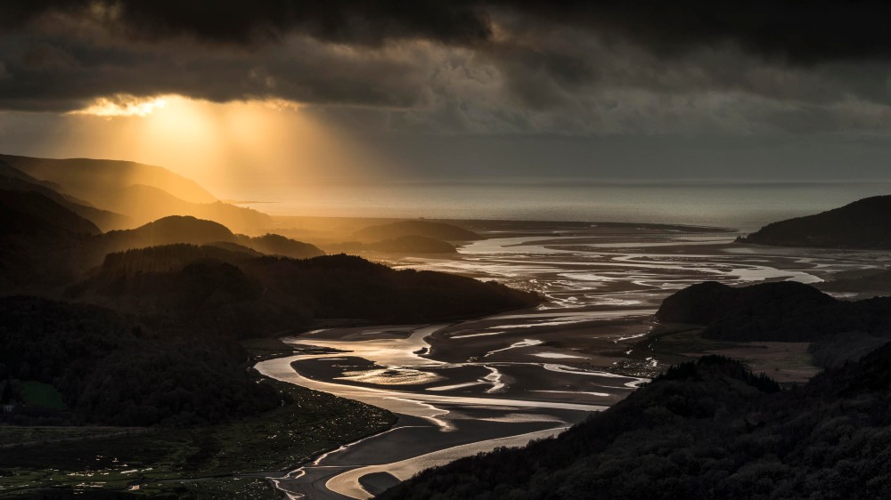 mawddach estuary by Josh Cooper