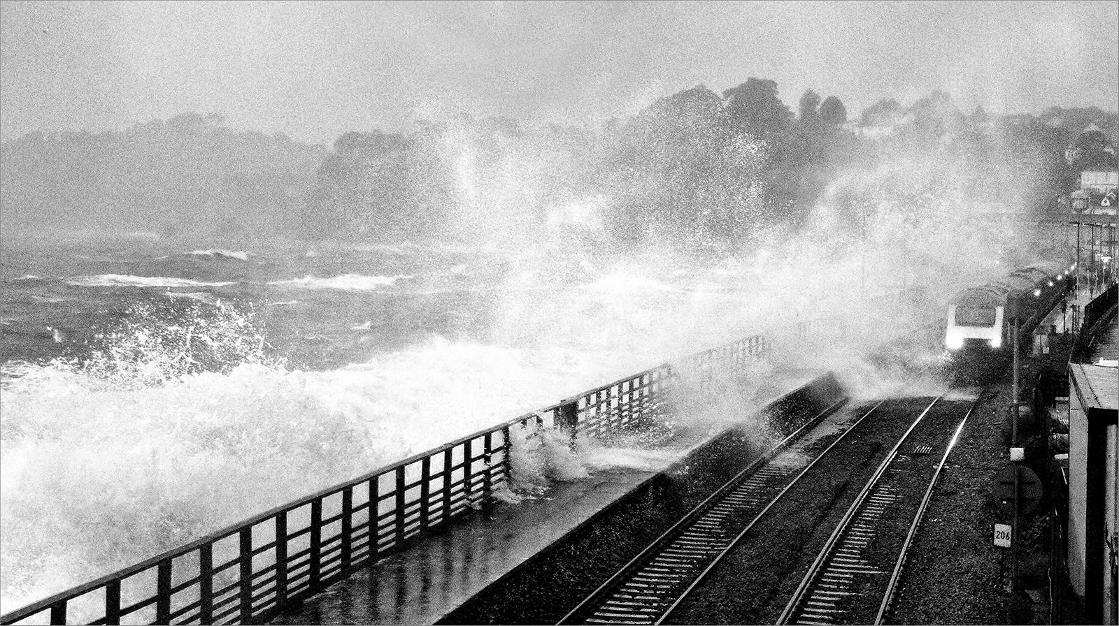 Waves on the rails