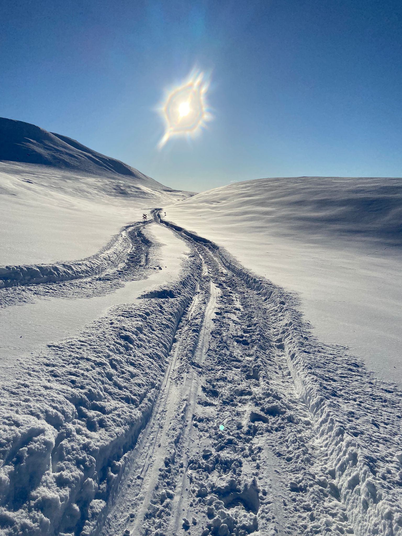 Sun over the snow