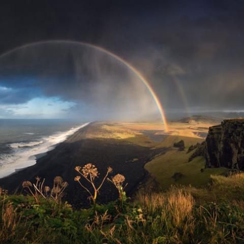 A few seconds before the hail in Dyrholaey, Iceland