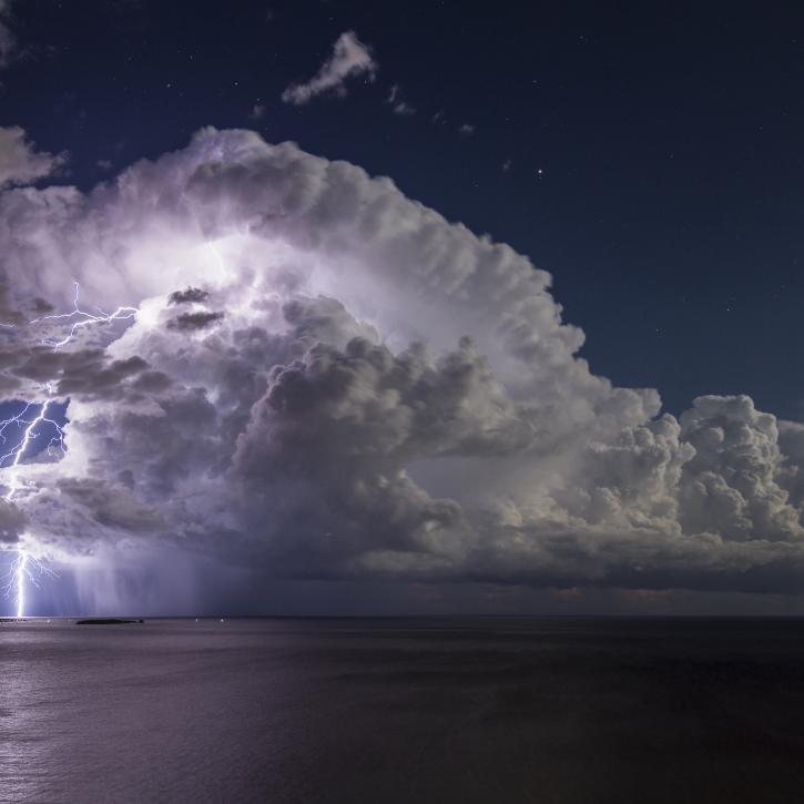 'Lightning from an Isolated Storm over Cannes Bay' © Serge Zaka