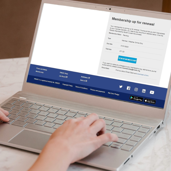 Laptop showing RMetS membership renewal page